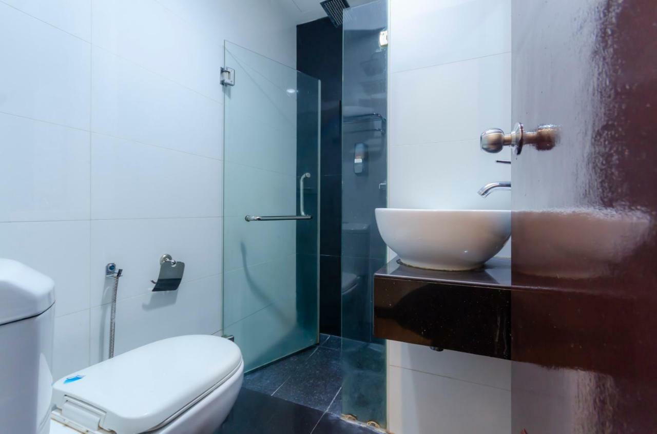 Wf Hotel Johor Bahru Exteriér fotografie